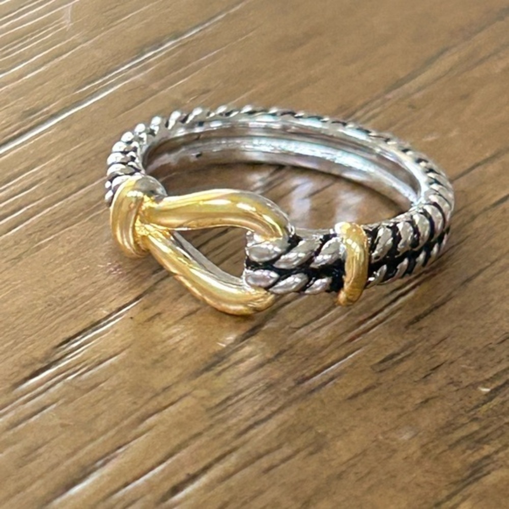 Sterling Silver Two-Tone Knot Ring 7